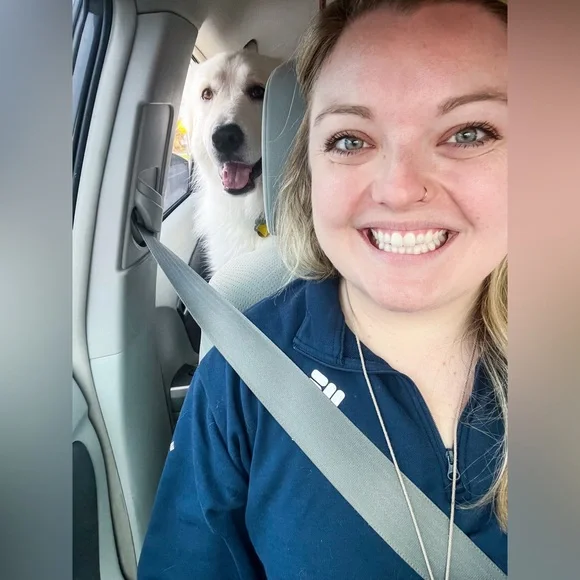 Meet the Posher - Picture 5 of 5